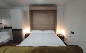 1A. Estudio para disfrutar y tapear en Ourense
